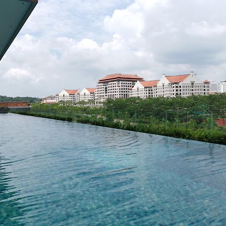 Bell Suite @ Sepang By Mhs Exterior photo